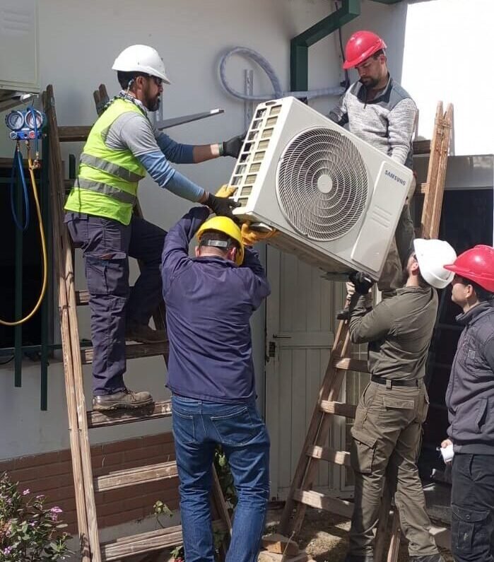 Cortez Refrigeracion instalanco un aire acondicionado